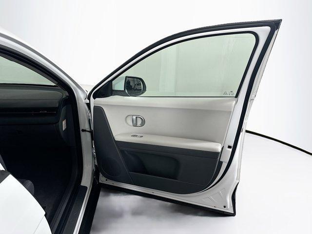 Photo of 2024 Atlas White Hyundai IONIQ 5