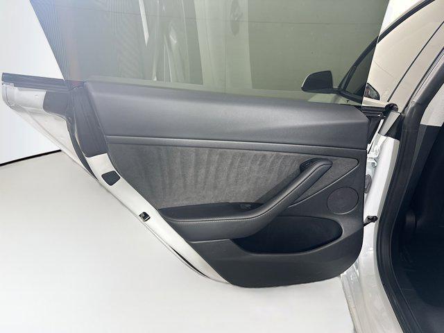 Photo of 2022 Pearl White Multi-Coat Tesla Model 3