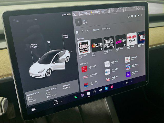 Photo of 2022 Pearl White Multi-Coat Tesla Model 3