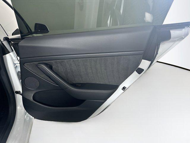Photo of 2022 Pearl White Multi-Coat Tesla Model 3