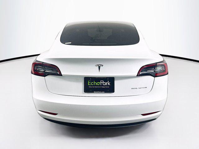 Photo of 2022 Pearl White Multi-Coat Tesla Model 3