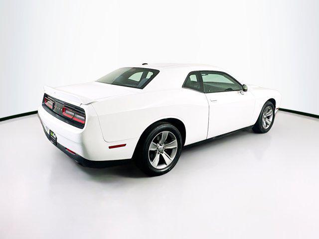 Photo of 2019 White Knuckle Clearcoat Dodge Challenger