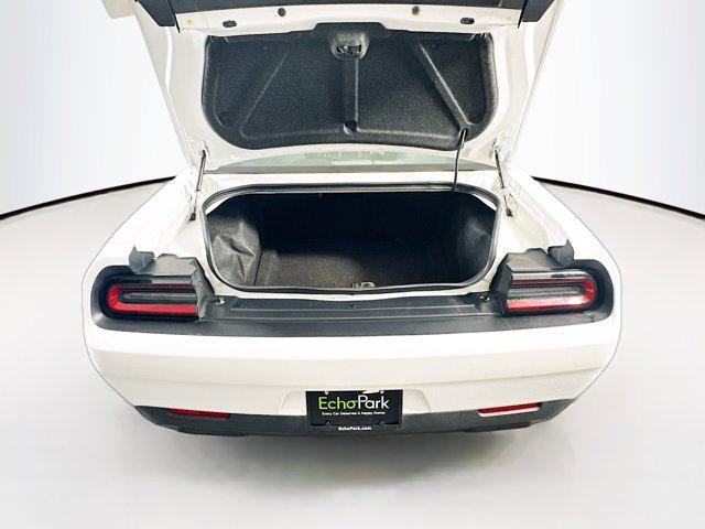 Photo of 2019 White Knuckle Clearcoat Dodge Challenger