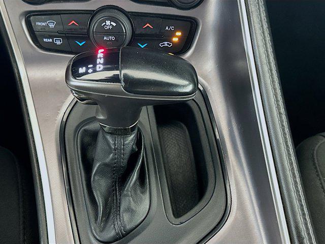 Photo of 2019 White Knuckle Clearcoat Dodge Challenger