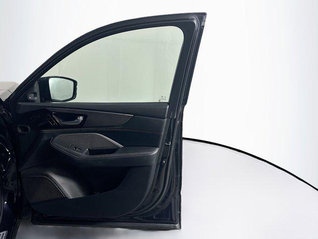 Photo of 2022 Black Acura MDX