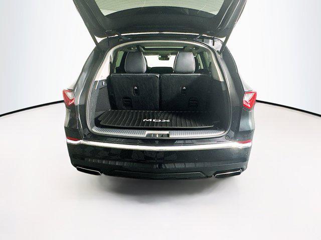 Photo of 2022 Black Acura MDX