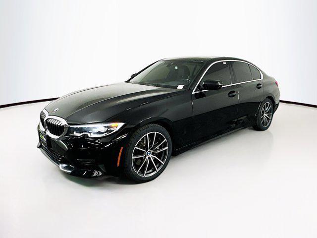 Photo of 2021 Jet Black BMW 330