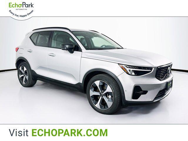 2023 Volvo XC40