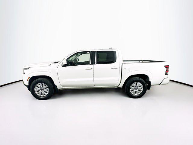 Photo of 2022 Glacier White Nissan Frontier