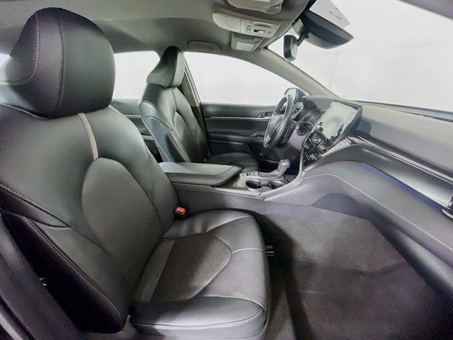 Photo of 2023 Midnight Black Metallic Toyota Camry
