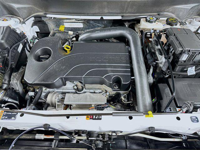 Photo of 2024 Summit White GMC Terrain