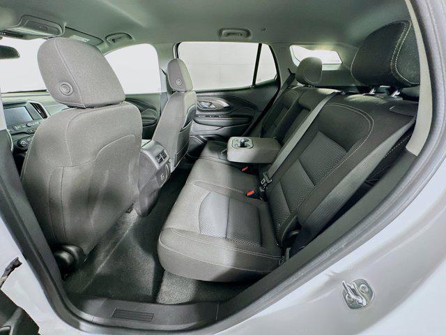 Photo of 2024 Summit White GMC Terrain