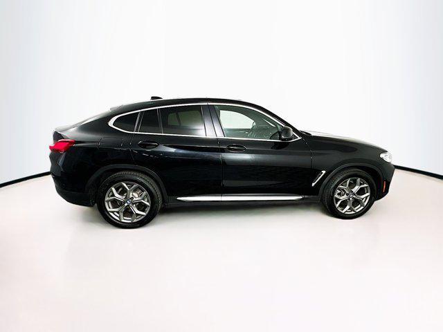 Photo of 2024 Jet Black BMW X4