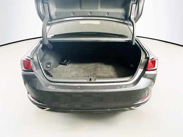 Photo of 2023 Cloudburst Gray Lexus ES 350