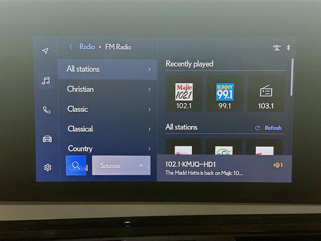 Photo of 2023 Cloudburst Gray Lexus ES 350