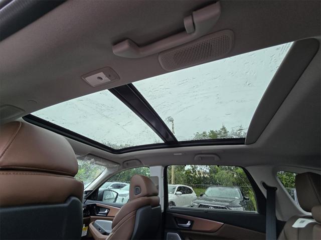 Photo of 2026 Carbon Acura MDX