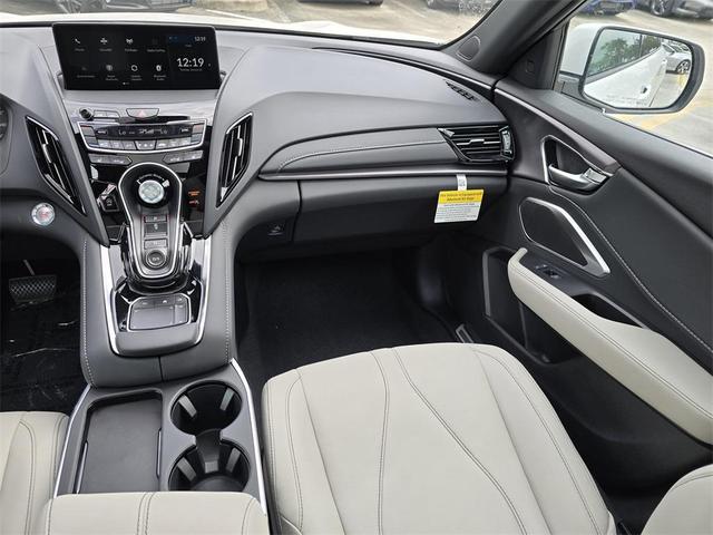Photo of 2025 Platinum Acura RDX