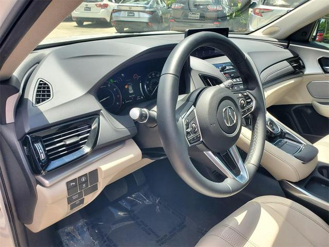 Photo of 2025 Platinum White Pearl Acura RDX
