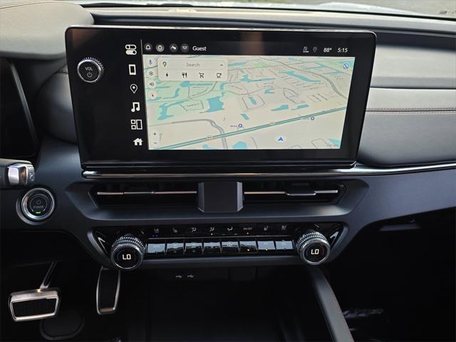 Photo of 2024 Mercury Silver Metallic Acura ZDX