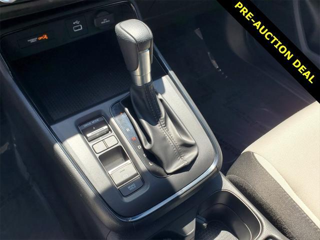 Photo of 2025 Platinum White Pearl Honda CR-V