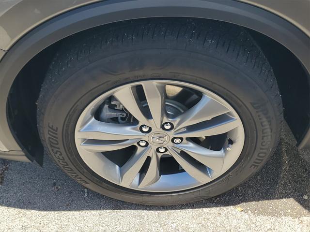 Photo of 2025 Liquid Carbon Metallic Acura MDX