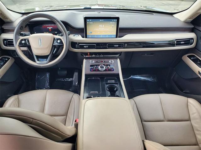Photo of 2021 Iced Mocha Lincoln Aviator