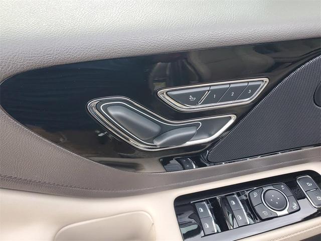 Photo of 2021 Iced Mocha Lincoln Aviator