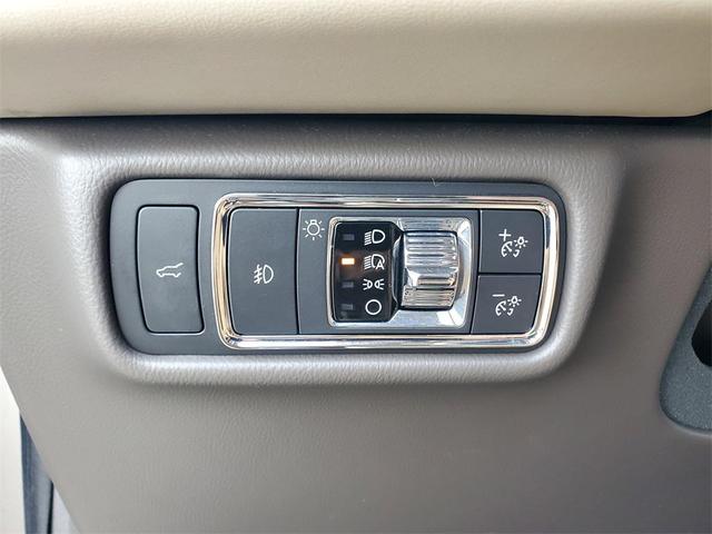Photo of 2021 Iced Mocha Lincoln Aviator