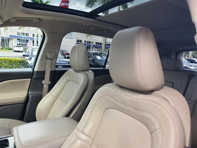Photo of 2021 Iced Mocha Lincoln Aviator