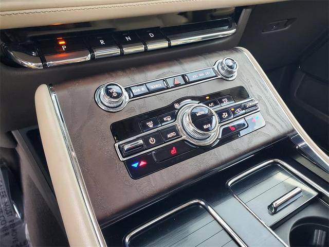 Photo of 2021 Iced Mocha Lincoln Aviator