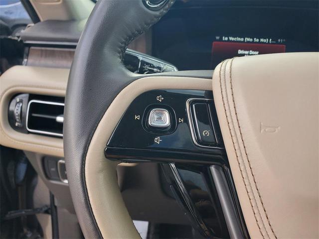 Photo of 2021 Iced Mocha Lincoln Aviator