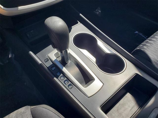 Photo of 2017 Gun Metallic Nissan Altima