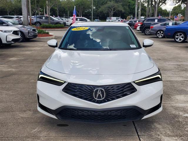 Photo of 2024 Platinum White Pearl Acura Integra
