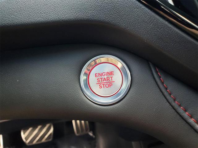 Photo of 2021 Black Acura RDX