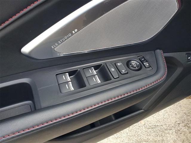 Photo of 2021 Black Acura RDX