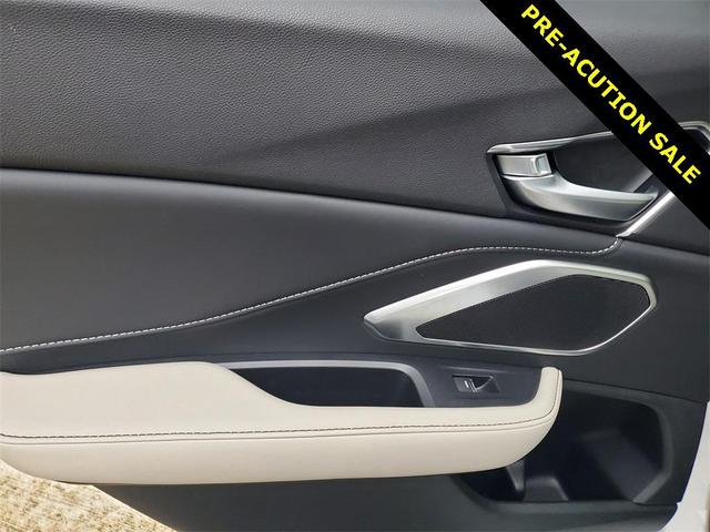 Photo of 2025 Platinum White Pearl Acura RDX