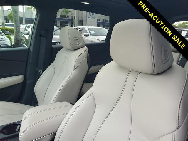 Photo of 2025 Platinum White Pearl Acura RDX