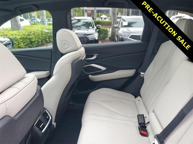 Photo of 2025 Platinum White Pearl Acura RDX