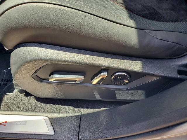 Photo of 2025 Gray Acura RDX