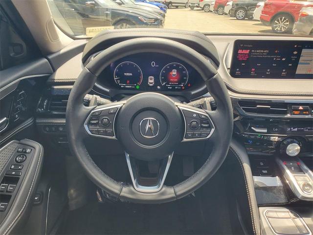 Photo of 2023 Platinum White Pearl Acura MDX
