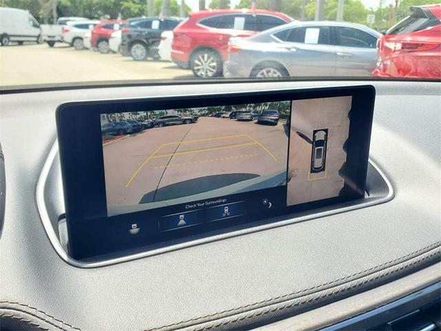 Photo of 2023 Platinum White Pearl Acura MDX