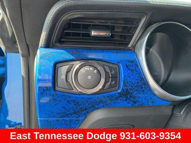 Photo of 2019 Blue Ford Mustang