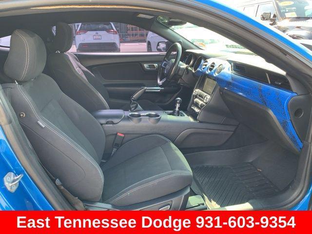 Photo of 2019 Blue Ford Mustang