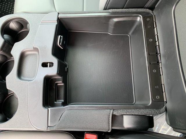 Photo of 2025 Bright White Clearcoat RAM 2500