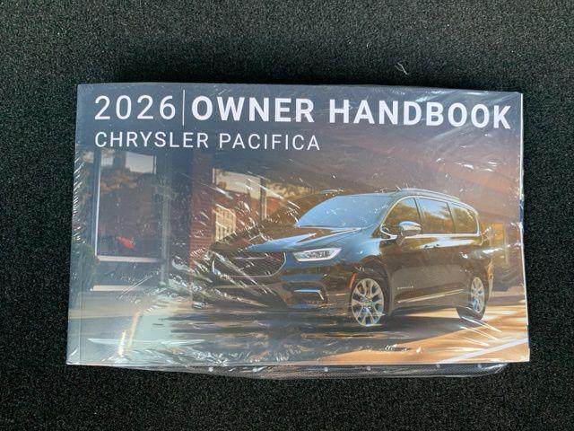Photo of 2026 Bright White Clearcoat Chrysler Pacifica