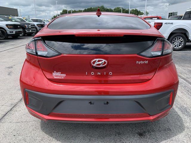 Photo of 2022 Scarlet Red Pearl Hyundai IONIQ Hybrid