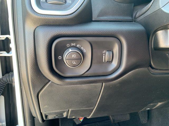Photo of 2024 Bright White Clearcoat RAM 2500