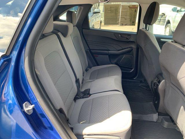 Photo of 2022 Blue Metallic Ford Escape