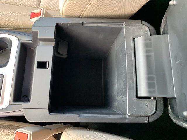 Photo of 2022 Carbonized Gray Metallic Ford Explorer