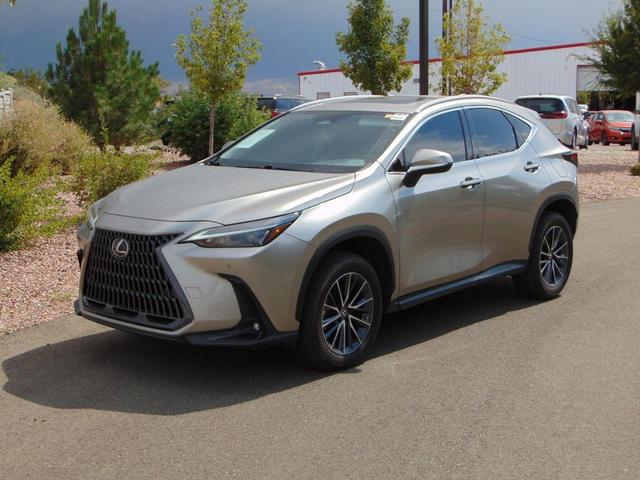Photo of 2022 Atomic Silver Lexus NX 350